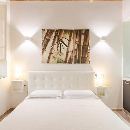 Suite Martini Al Castello Cagliari Exteriör bild
