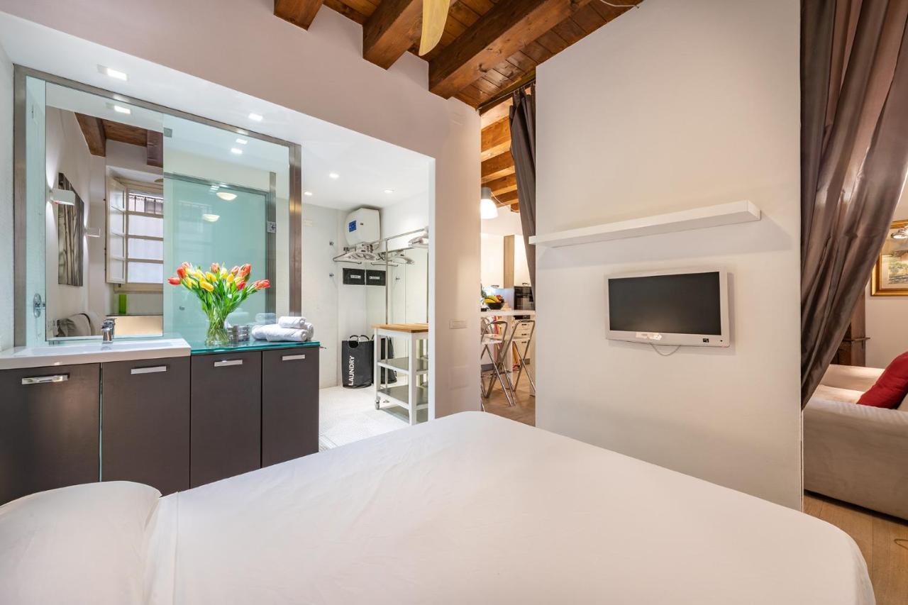 Suite Martini Al Castello Cagliari Exteriör bild