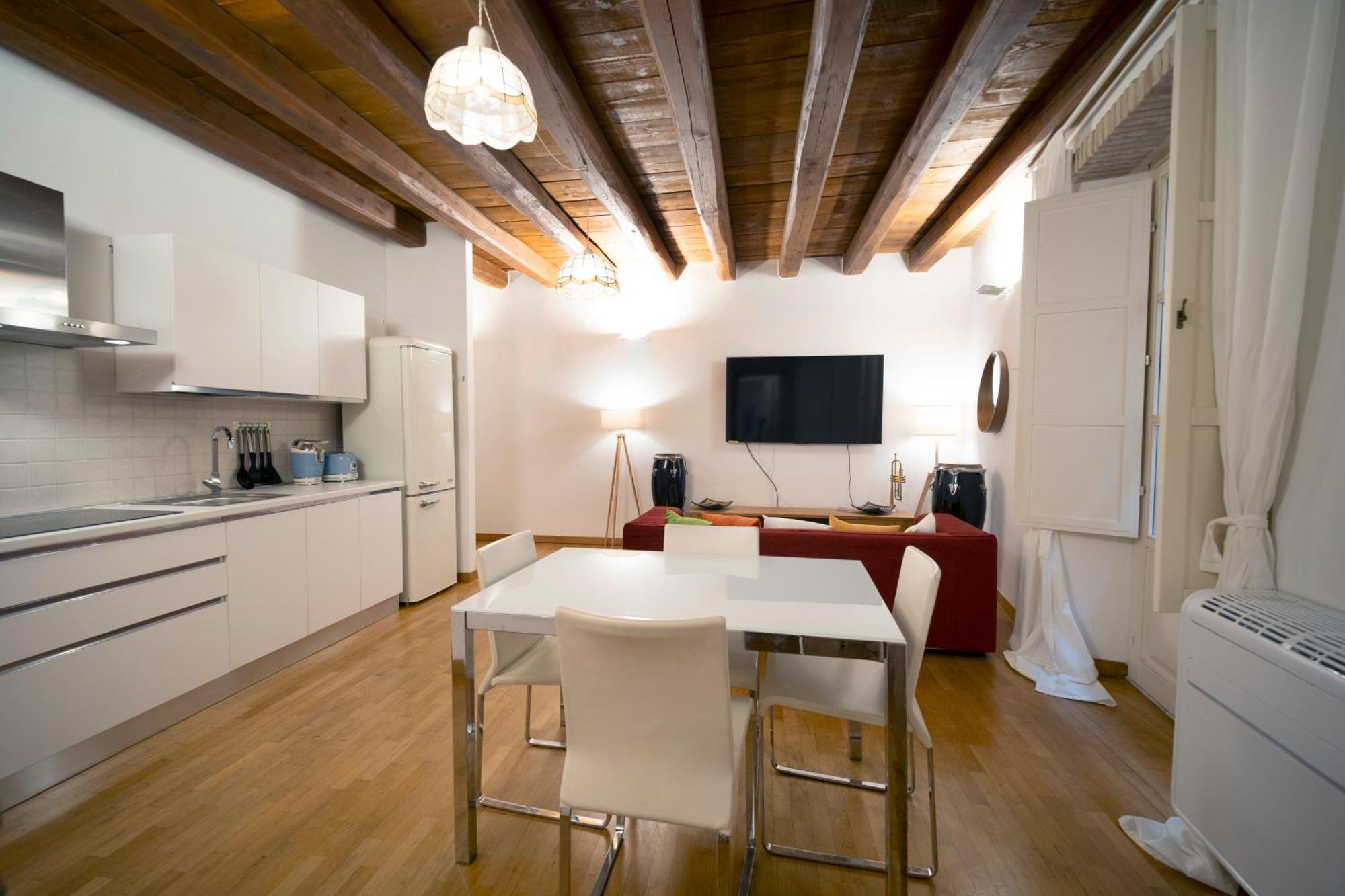 Suite Martini Al Castello Cagliari Exteriör bild