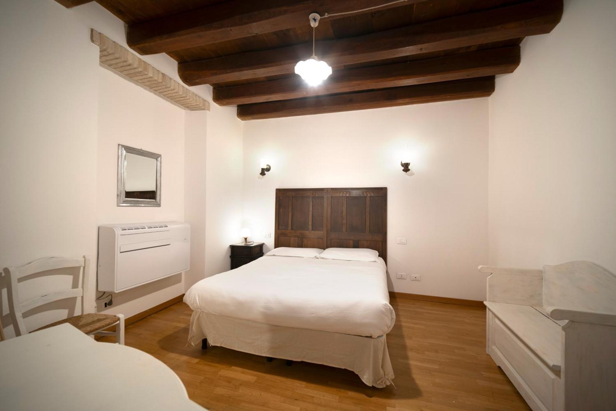 Suite Martini Al Castello Cagliari Exteriör bild