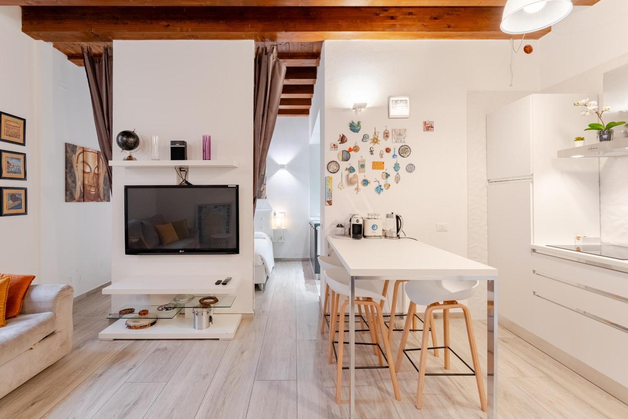 Suite Martini Al Castello Cagliari Exteriör bild