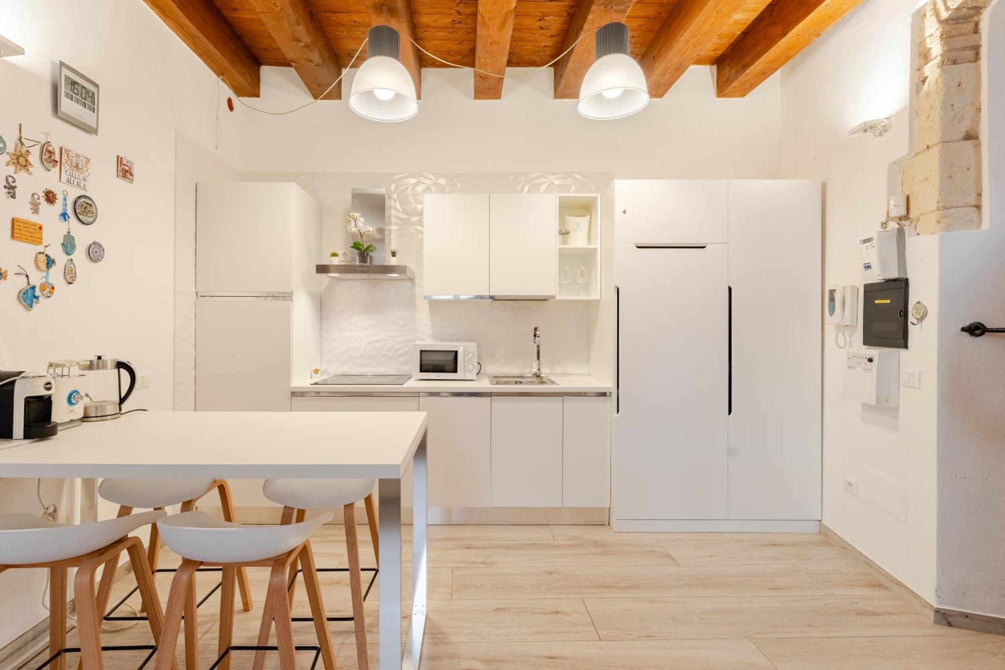 Suite Martini Al Castello Cagliari Exteriör bild